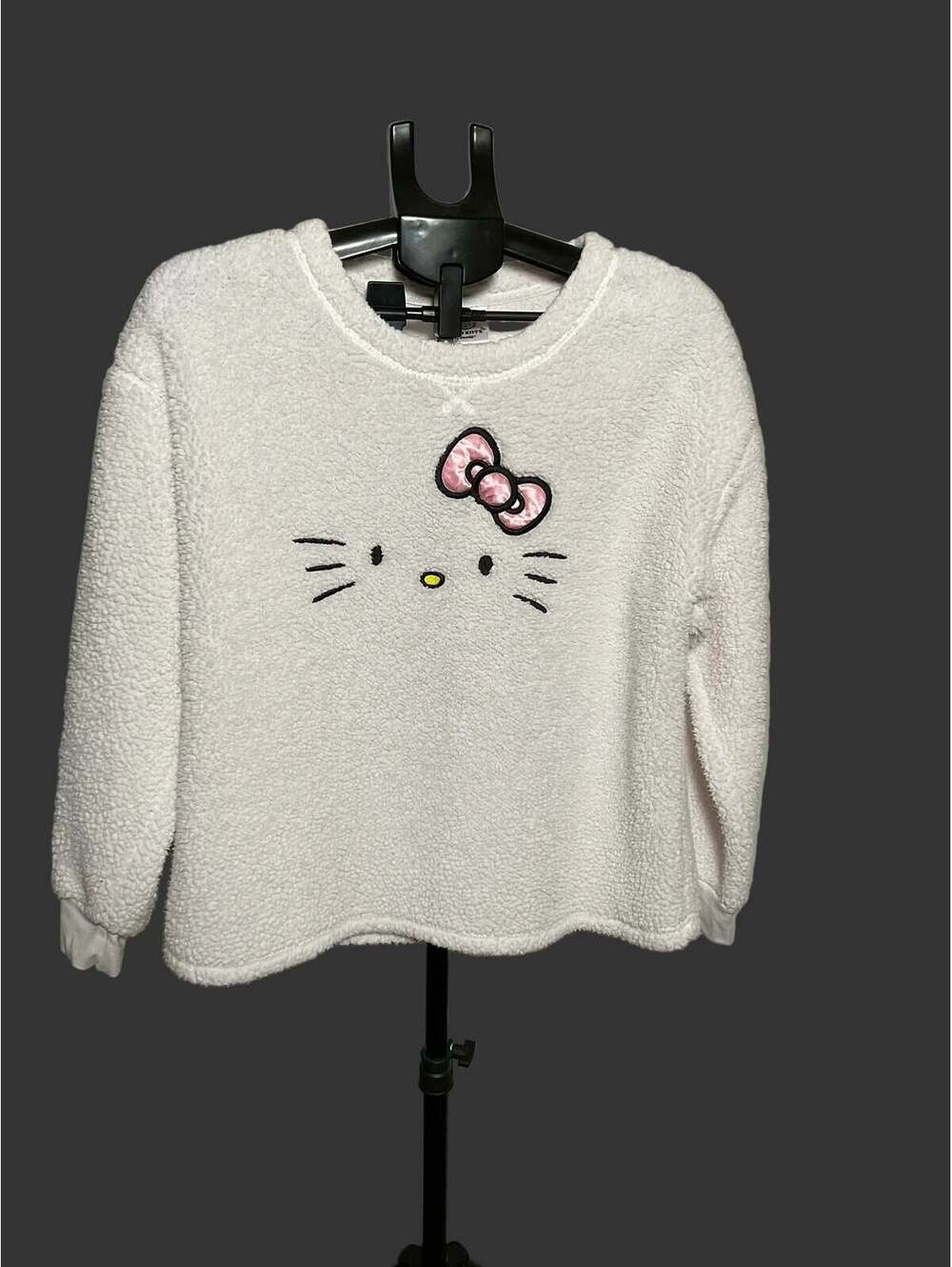 Hello Kitty by Sanrio Sherpa Fleece Pullover Size Large White